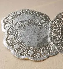 Napperons Dentelle Papier Argent x50